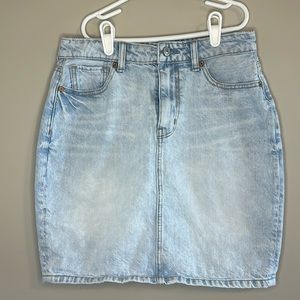 American Eagle Denim Skirt Size 2
